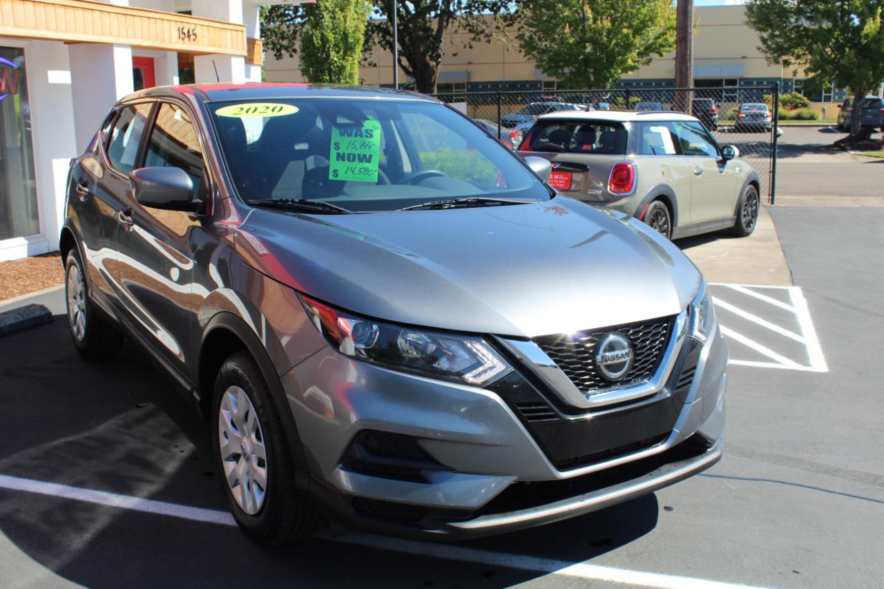 Nissan Rogue Sport FWD S 2020