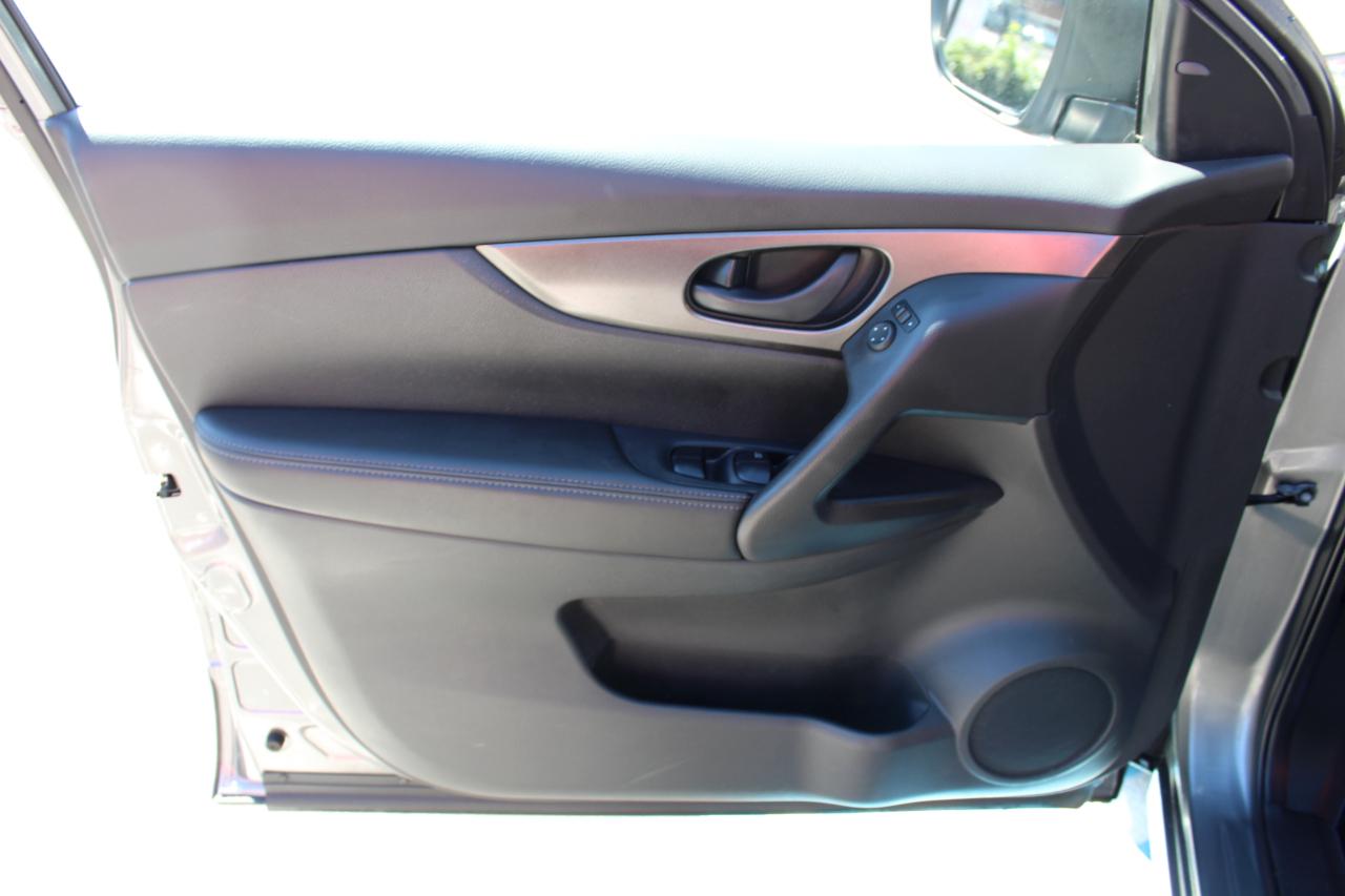 Nissan Rogue Sport FWD S 2020