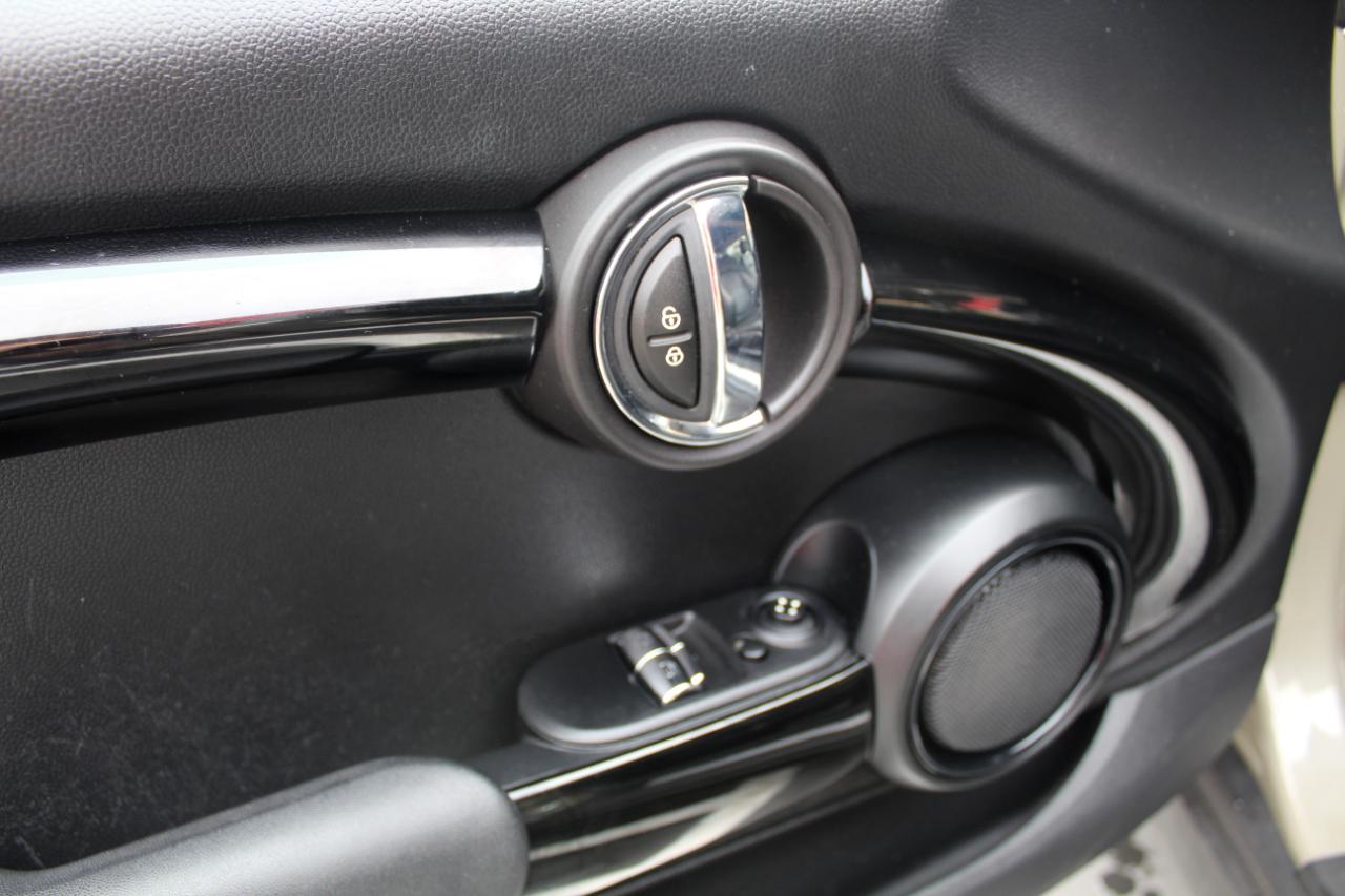 MINI Hardtop 2 Door Cooper FWD 2019