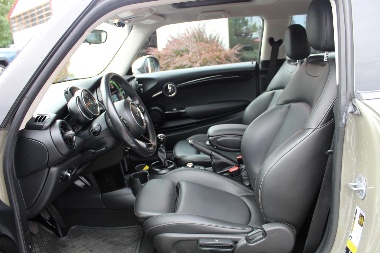 MINI Hardtop 2 Door Cooper FWD 2019