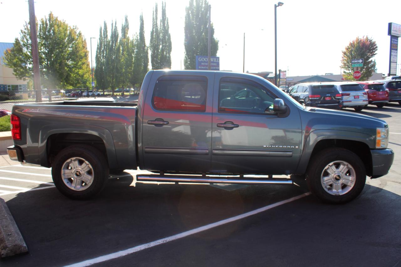 Chevrolet Silverado 1500 4WD Crew Cab 143.5" LTZ 2009