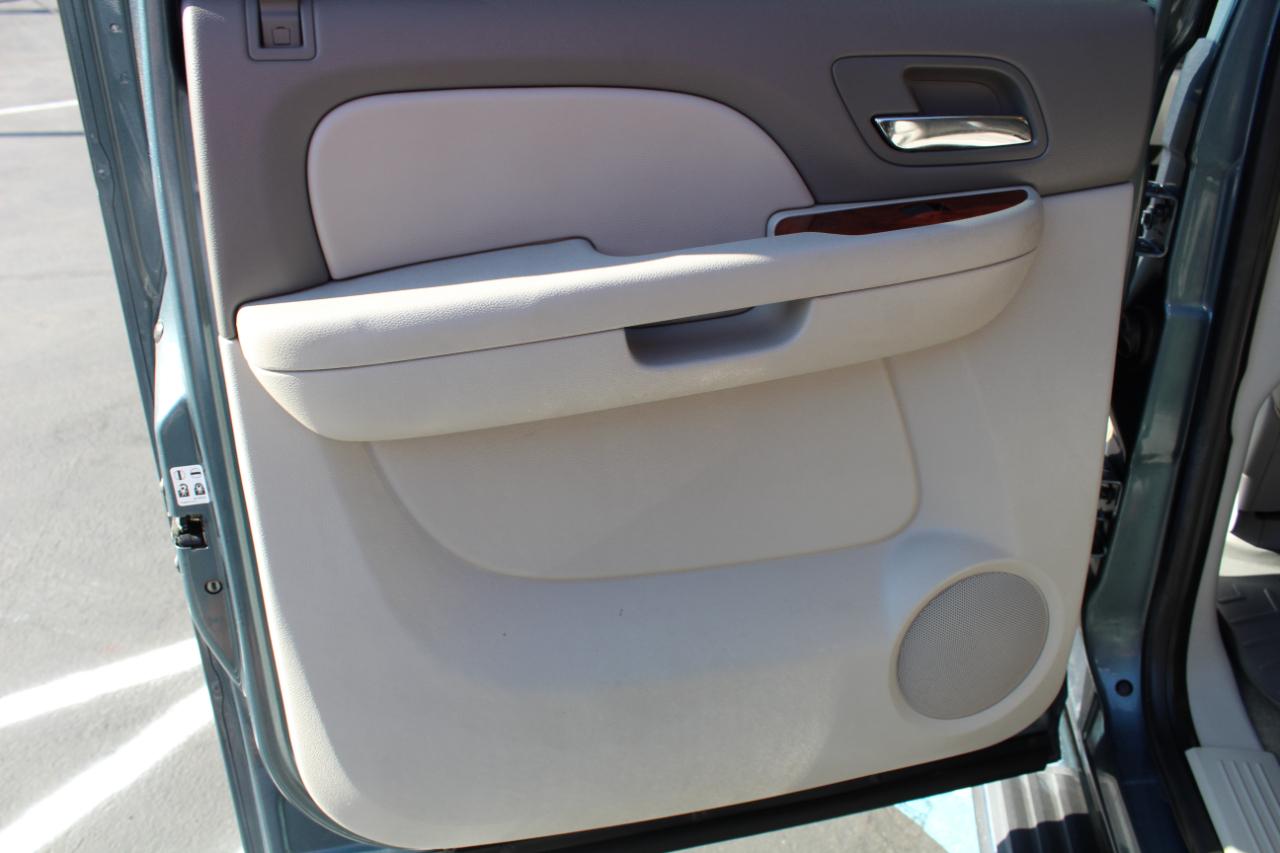 Chevrolet Silverado 1500 4WD Crew Cab 143.5" LTZ 2009