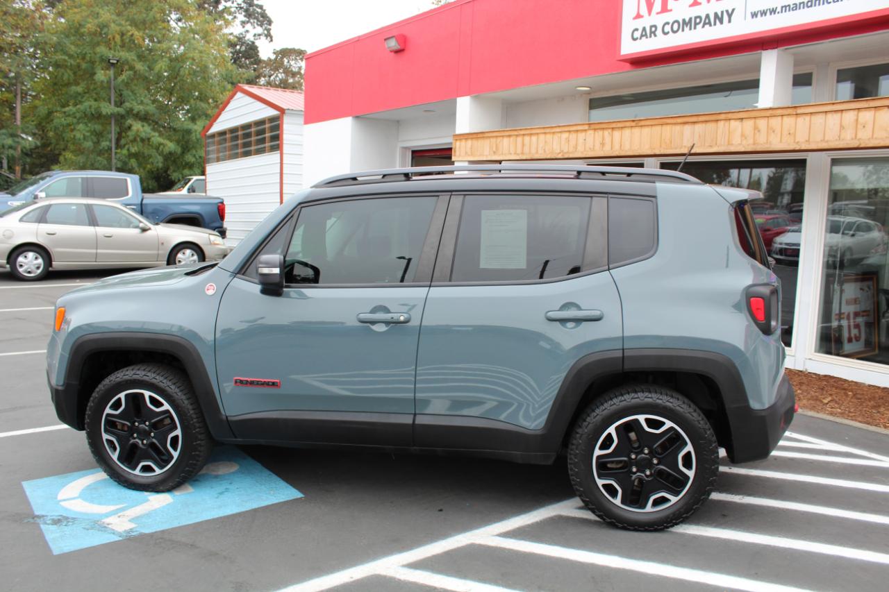 Jeep Renegade photo 12