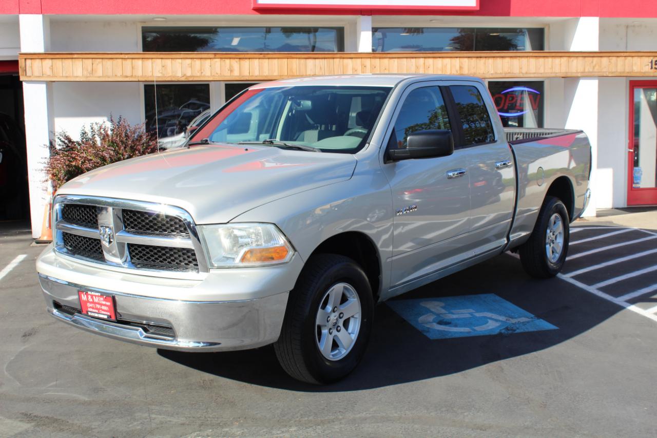 Dodge Ram 1500 4WD Quad Cab 140.5" SLT 2010