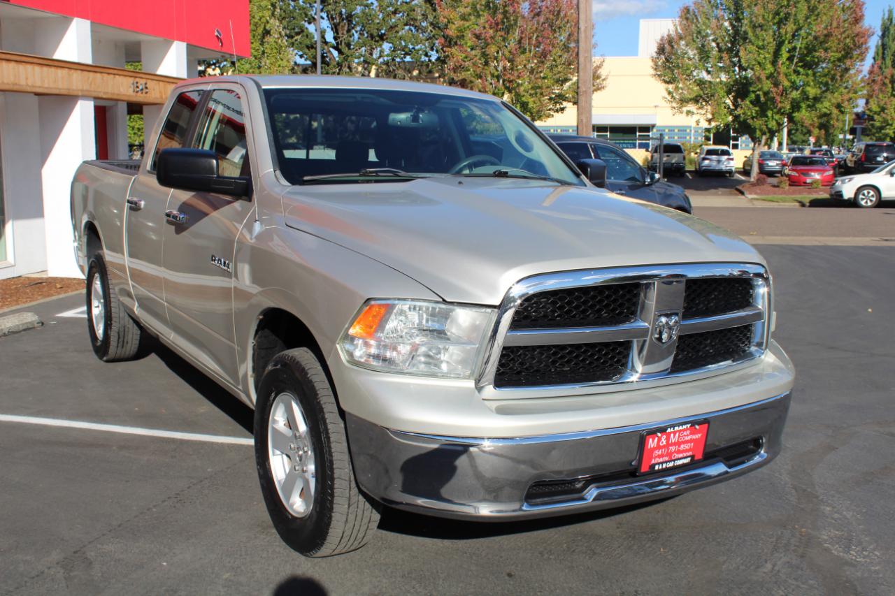 Dodge Ram 1500 4WD Quad Cab 140.5" SLT 2010