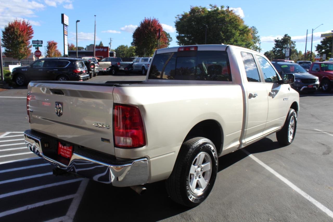 Dodge Ram 1500 4WD Quad Cab 140.5" SLT 2010
