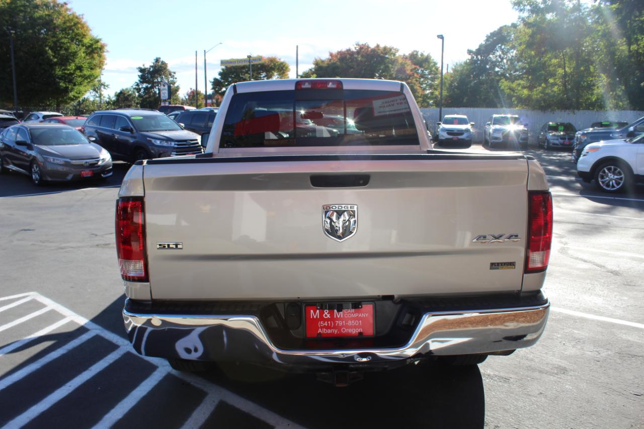 Dodge Ram 1500 4WD Quad Cab 140.5" SLT 2010
