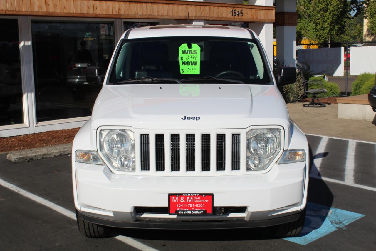 Jeep Liberty photo 3