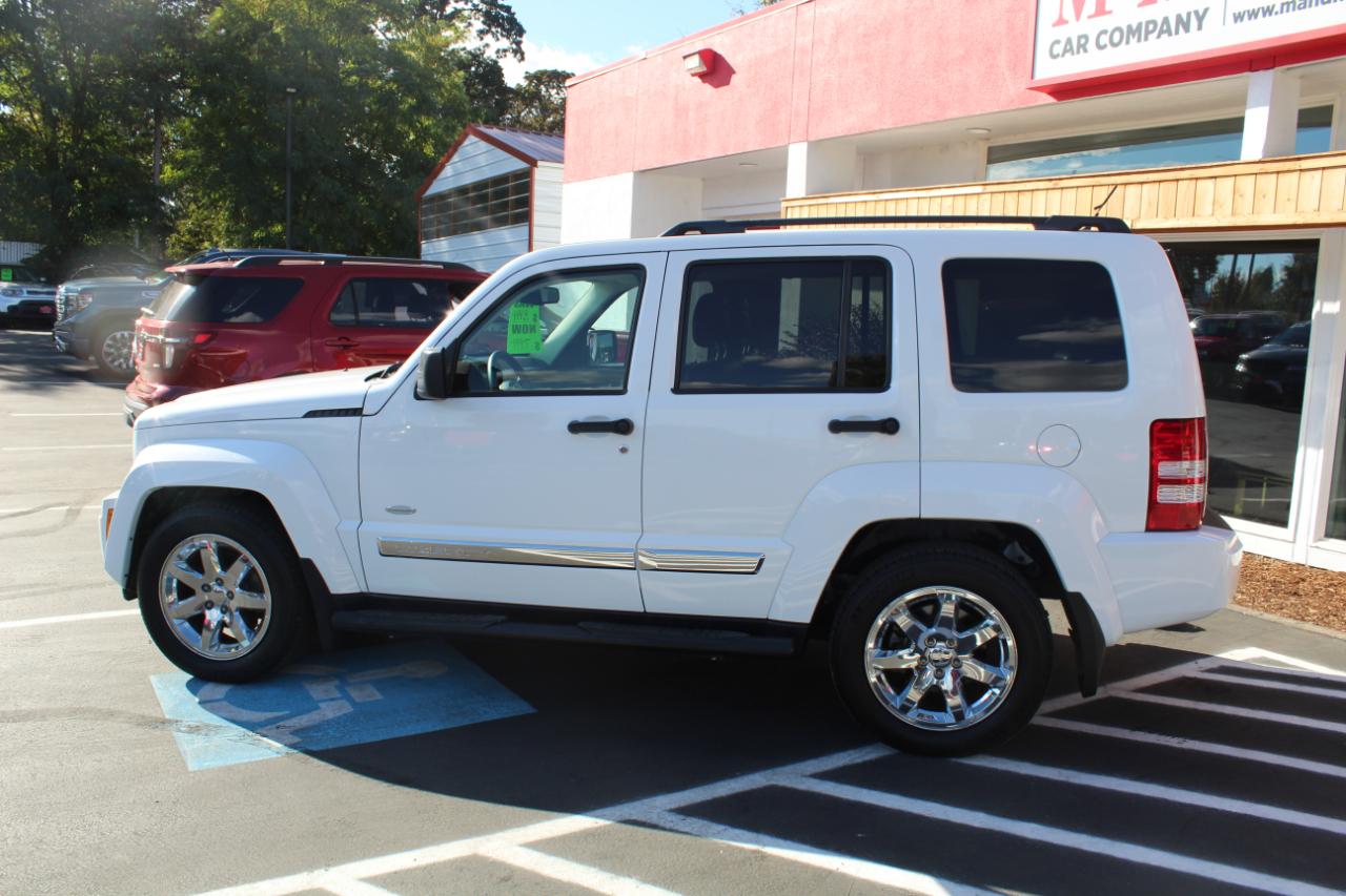 Jeep Liberty photo 9
