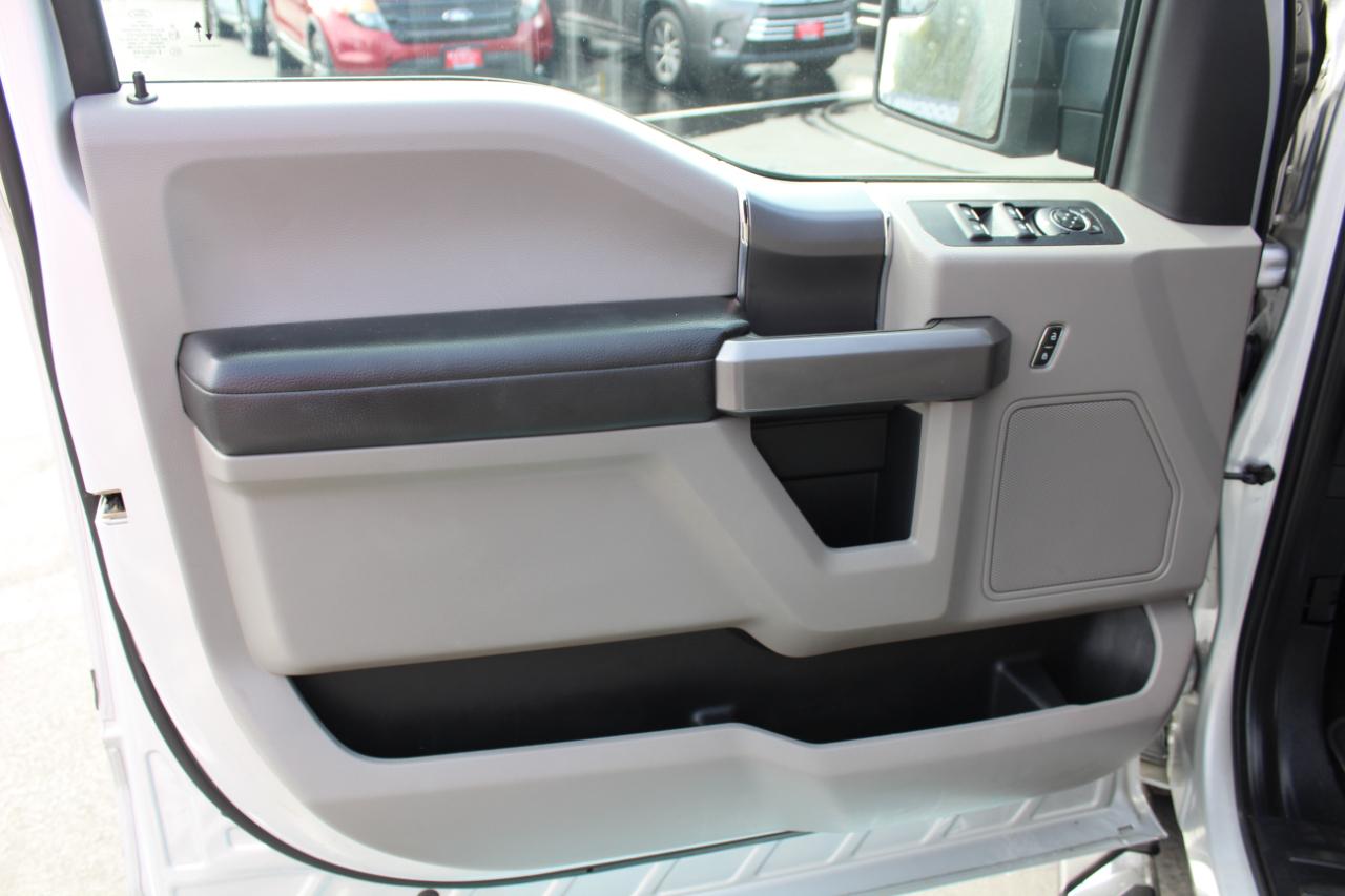 Ford F-150 photo 11
