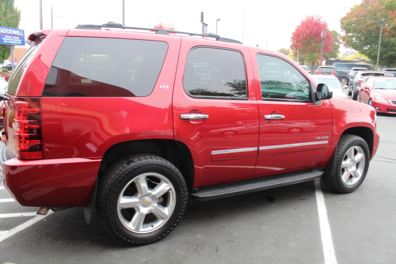 Chevrolet Tahoe photo 7