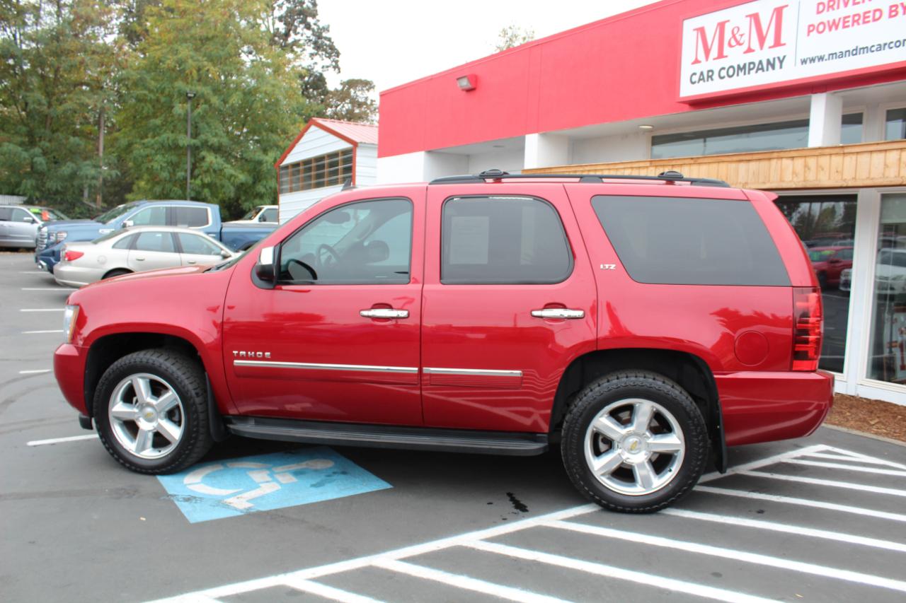 Chevrolet Tahoe photo 11