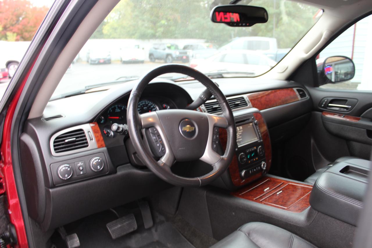 Chevrolet Tahoe photo 13
