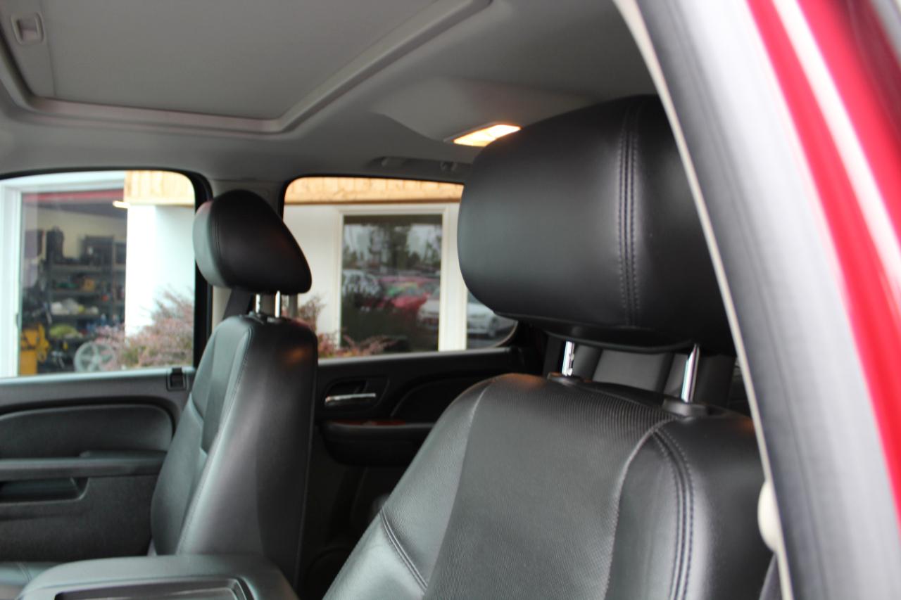 Chevrolet Tahoe photo 15