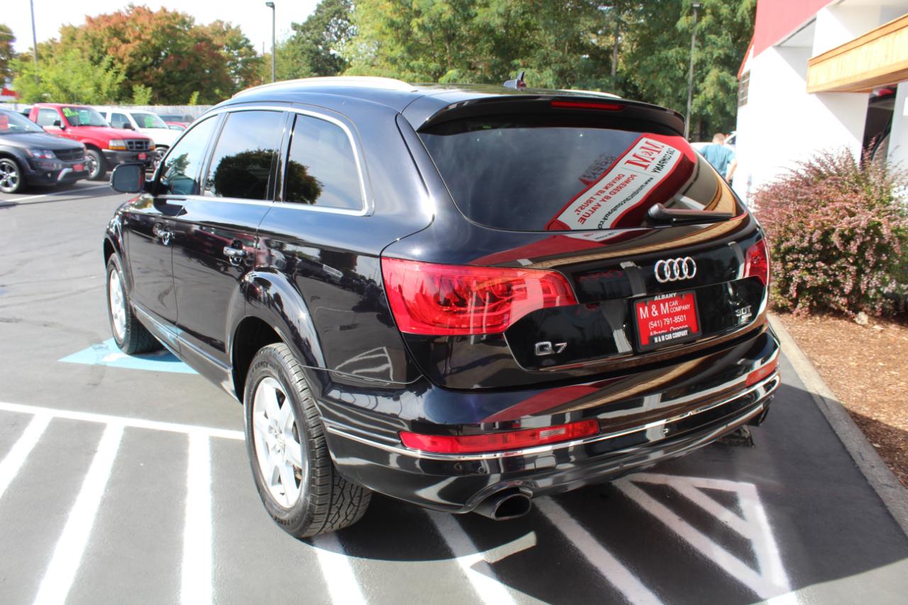 Audi Q7 photo 10