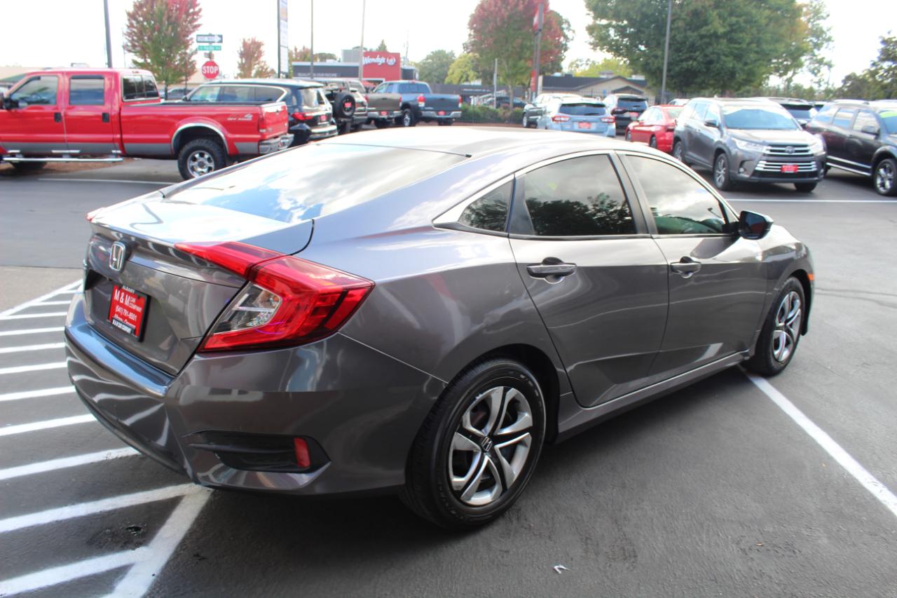 Honda Civic photo 7