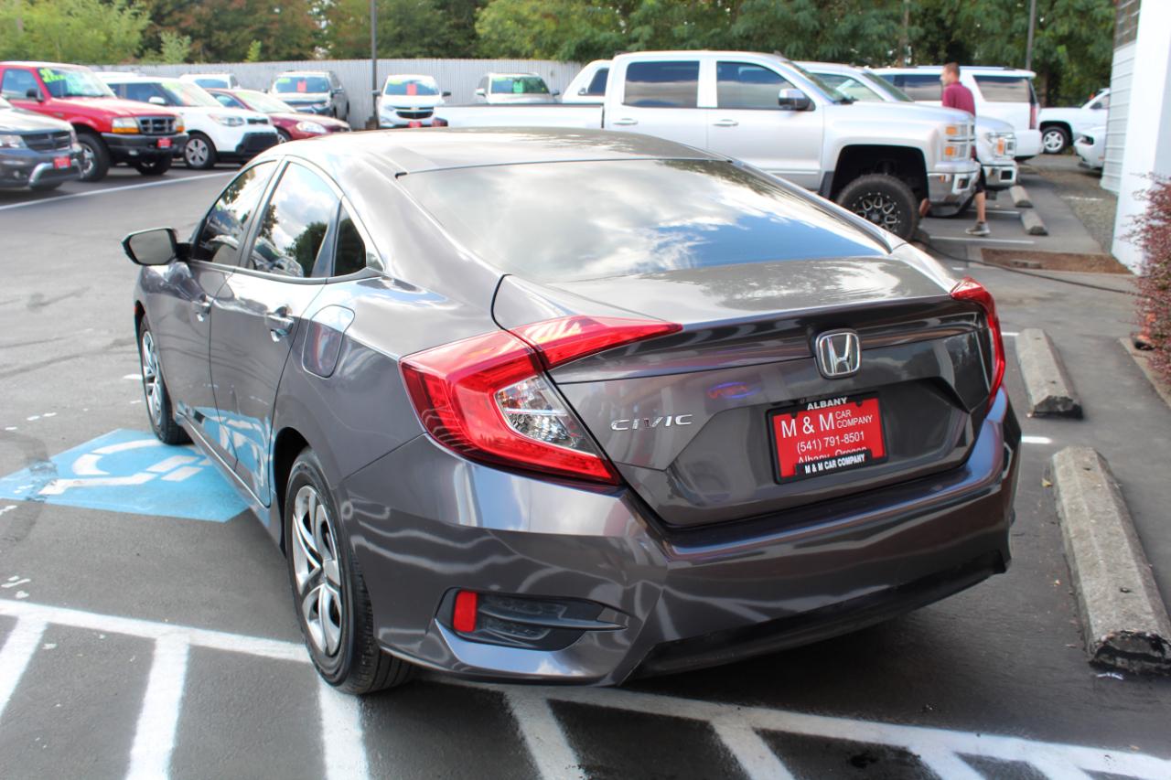 Honda Civic photo 9