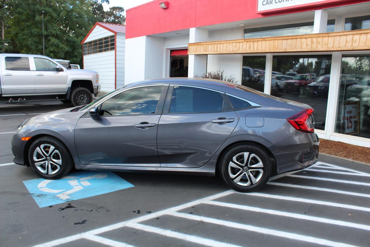 Honda Civic photo 10
