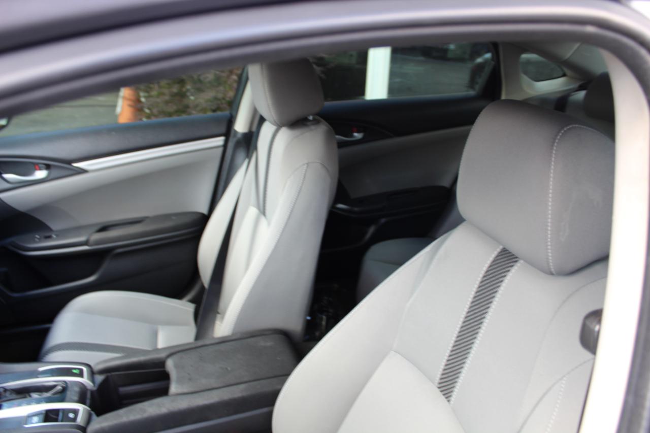 Honda Civic photo 13