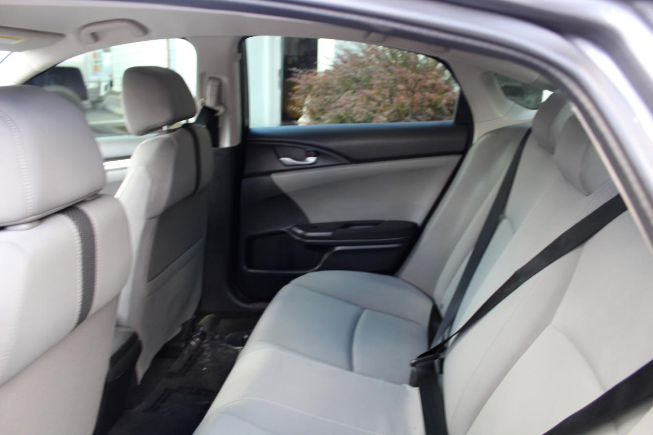 Honda Civic photo 16