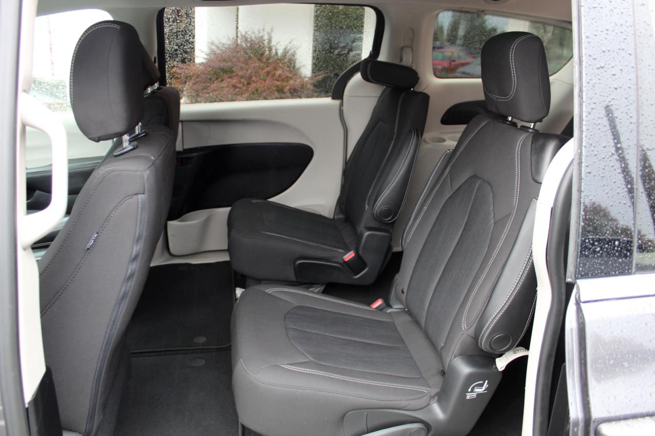 Chrysler Voyager photo 19
