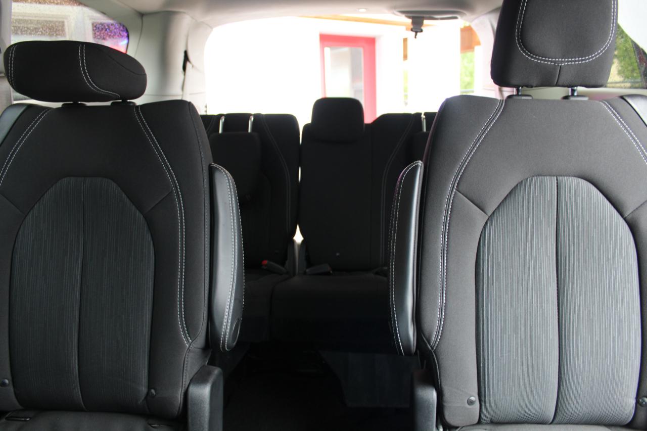 Chrysler Voyager photo 20