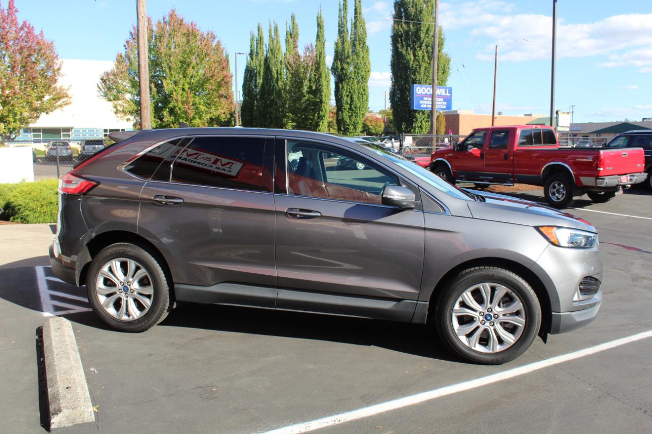 Ford Edge Titanium AWD 2022