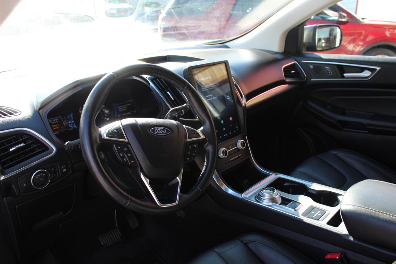 Ford Edge Titanium AWD 2022