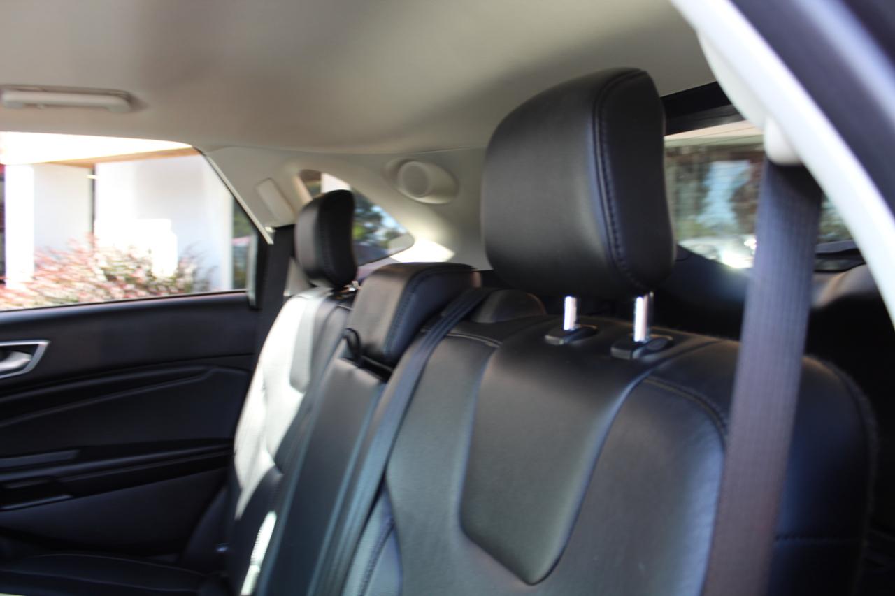 Ford Edge Titanium AWD 2022