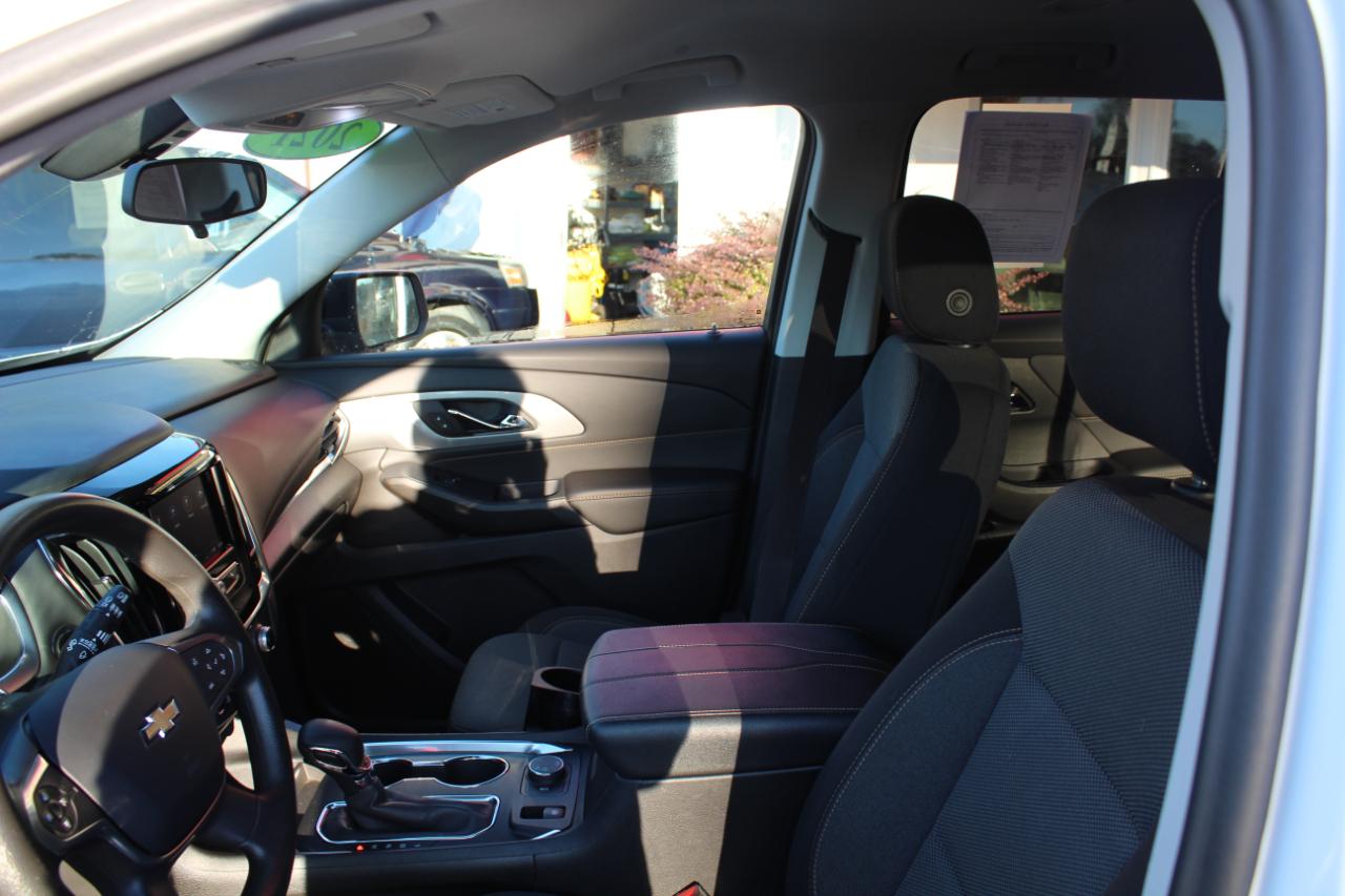 Chevrolet Traverse AWD 4dr LS w/1LS 2021