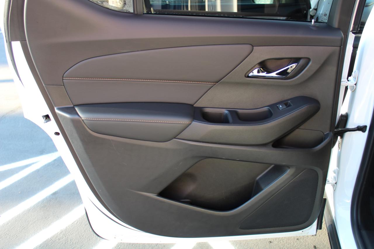 Chevrolet Traverse AWD 4dr LS w/1LS 2021