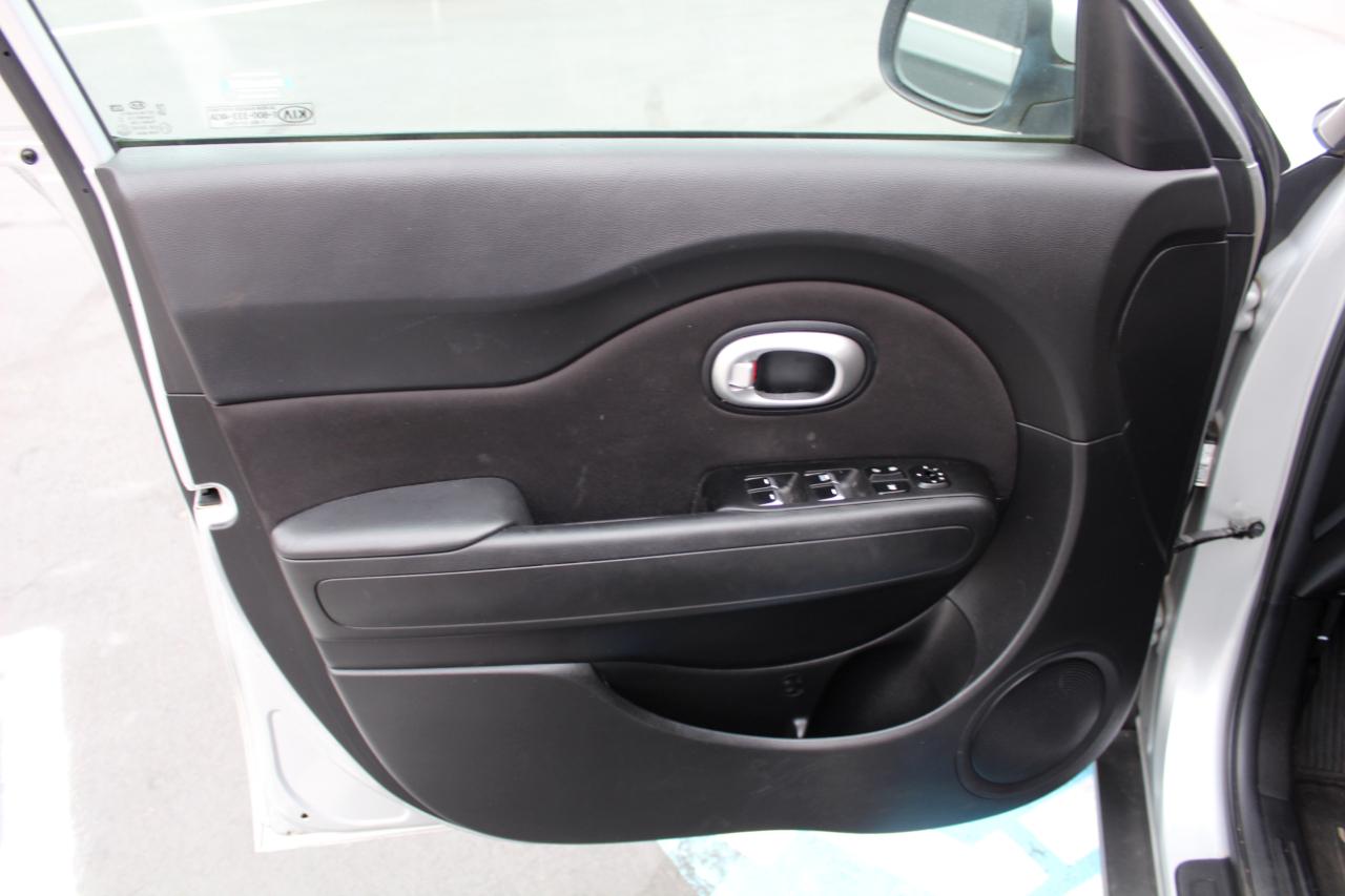 Kia Soul photo 12