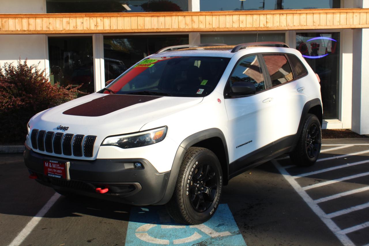 Jeep Cherokee photo 2