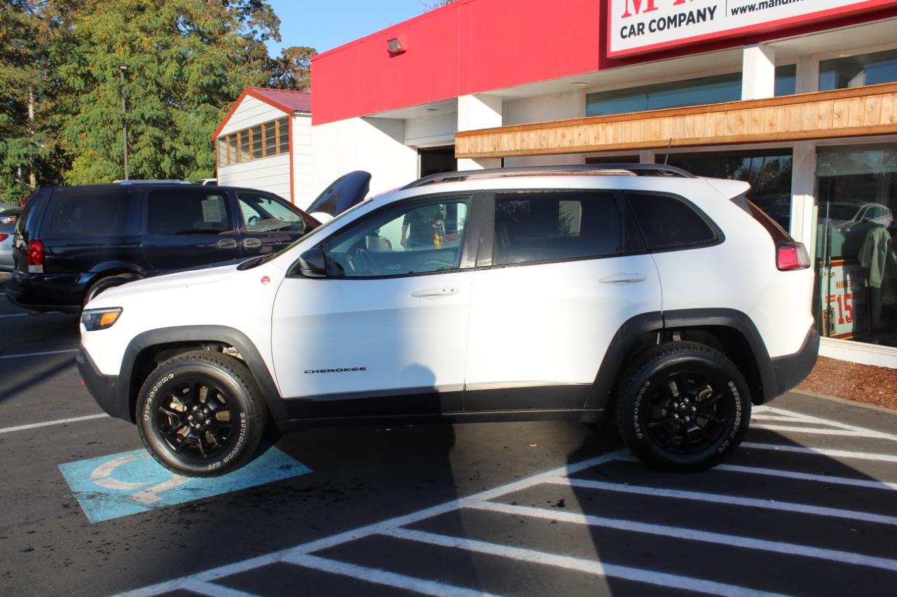 Jeep Cherokee photo 10