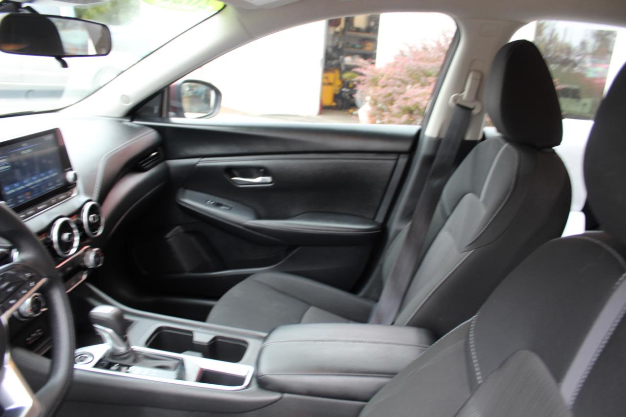 Nissan Sentra photo 14