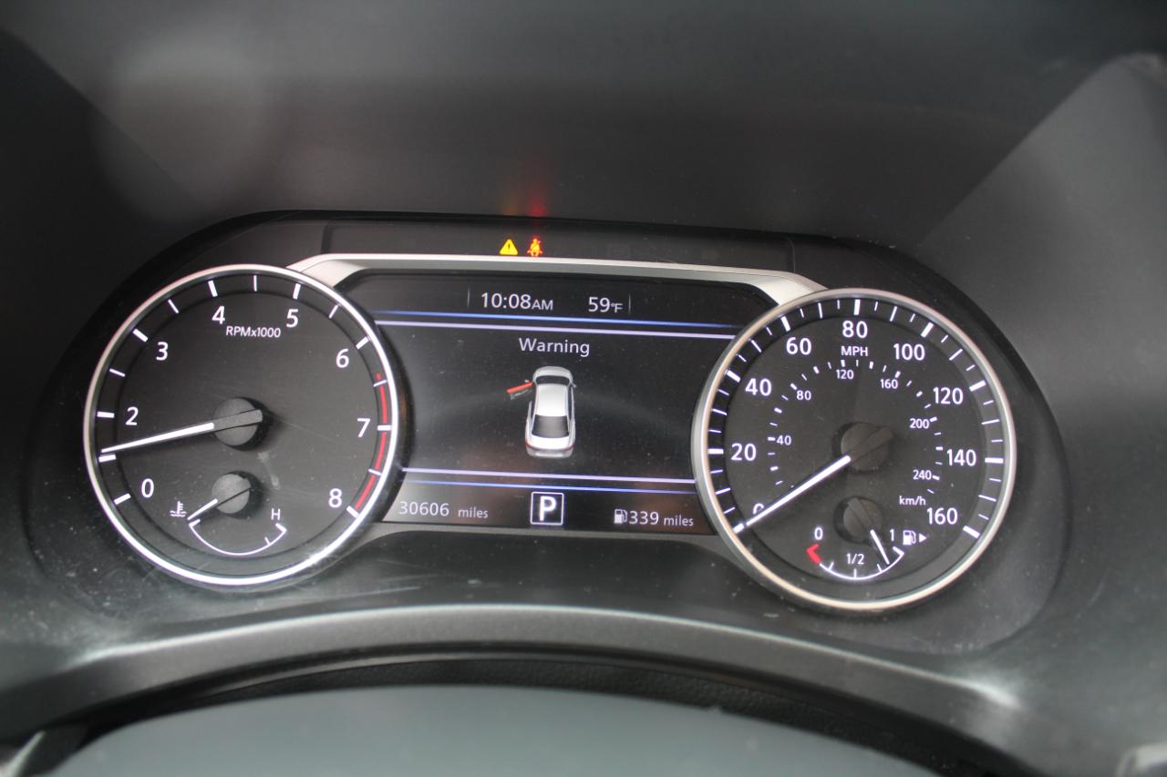 Nissan Sentra photo 16