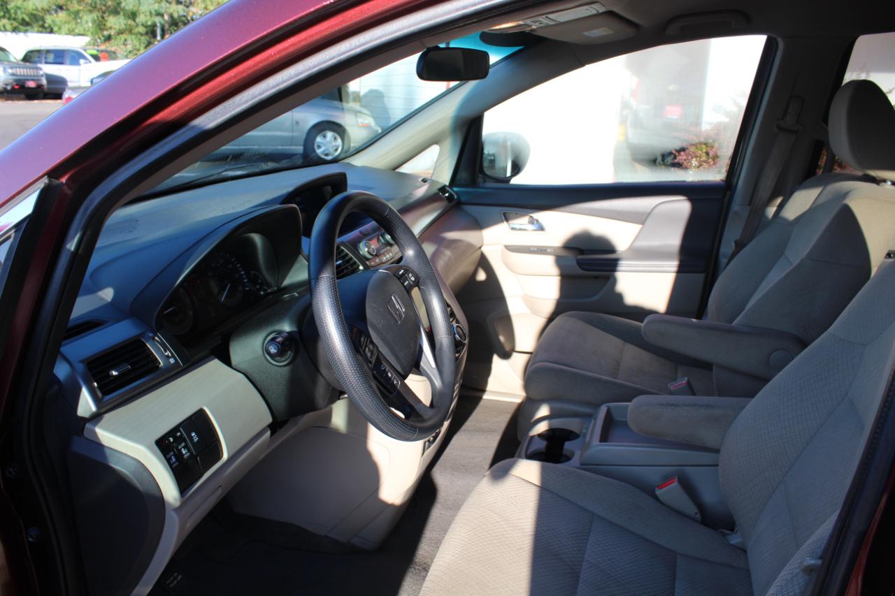 Honda Odyssey photo 14