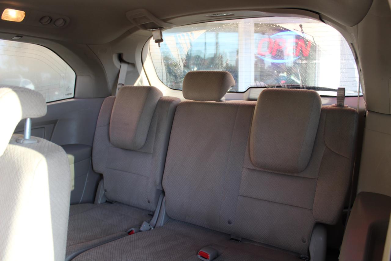 Honda Odyssey photo 26