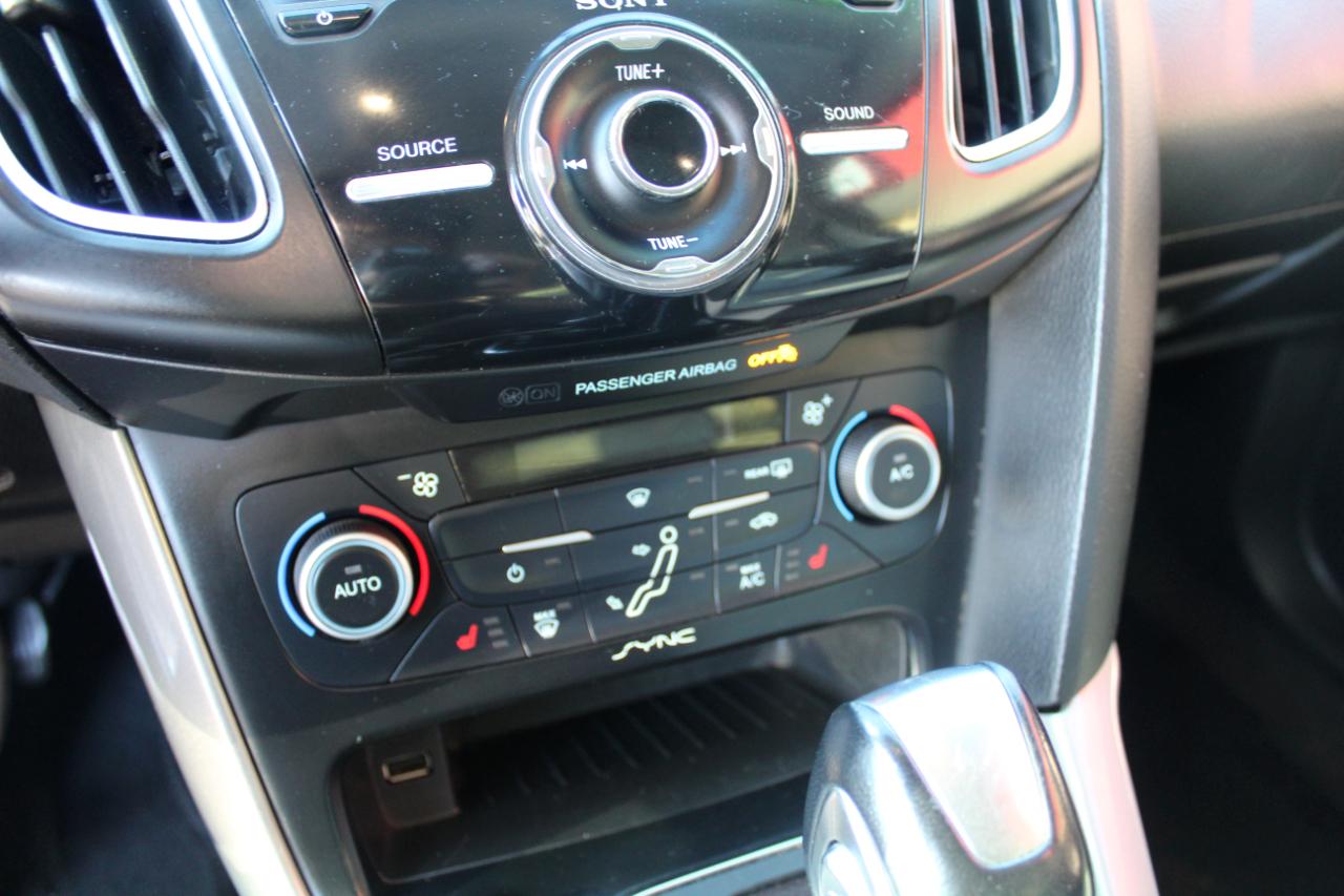 Ford Focus photo 20