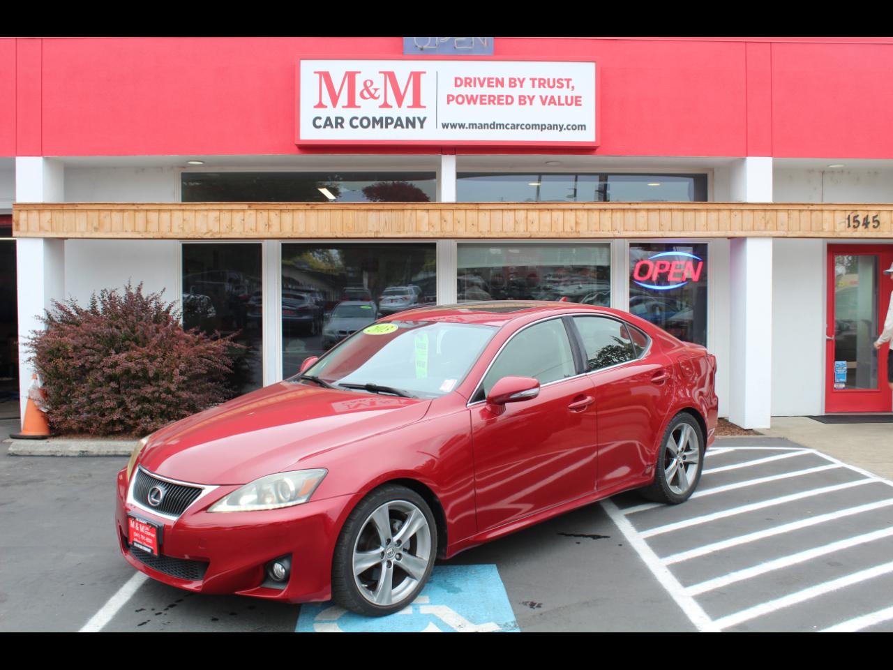 Lexus IS 250 4dr Sport Sdn Auto RWD 2013