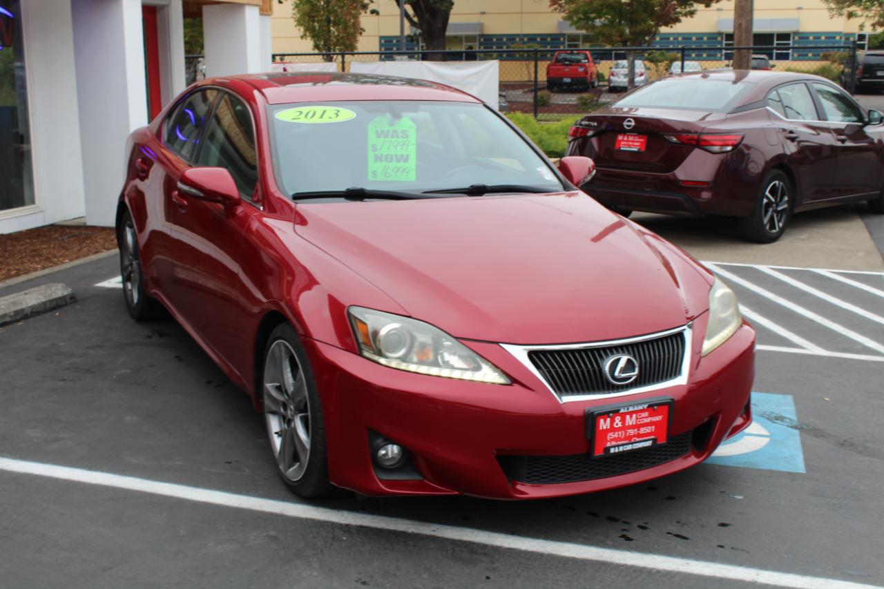 Lexus IS 250 4dr Sport Sdn Auto RWD 2013