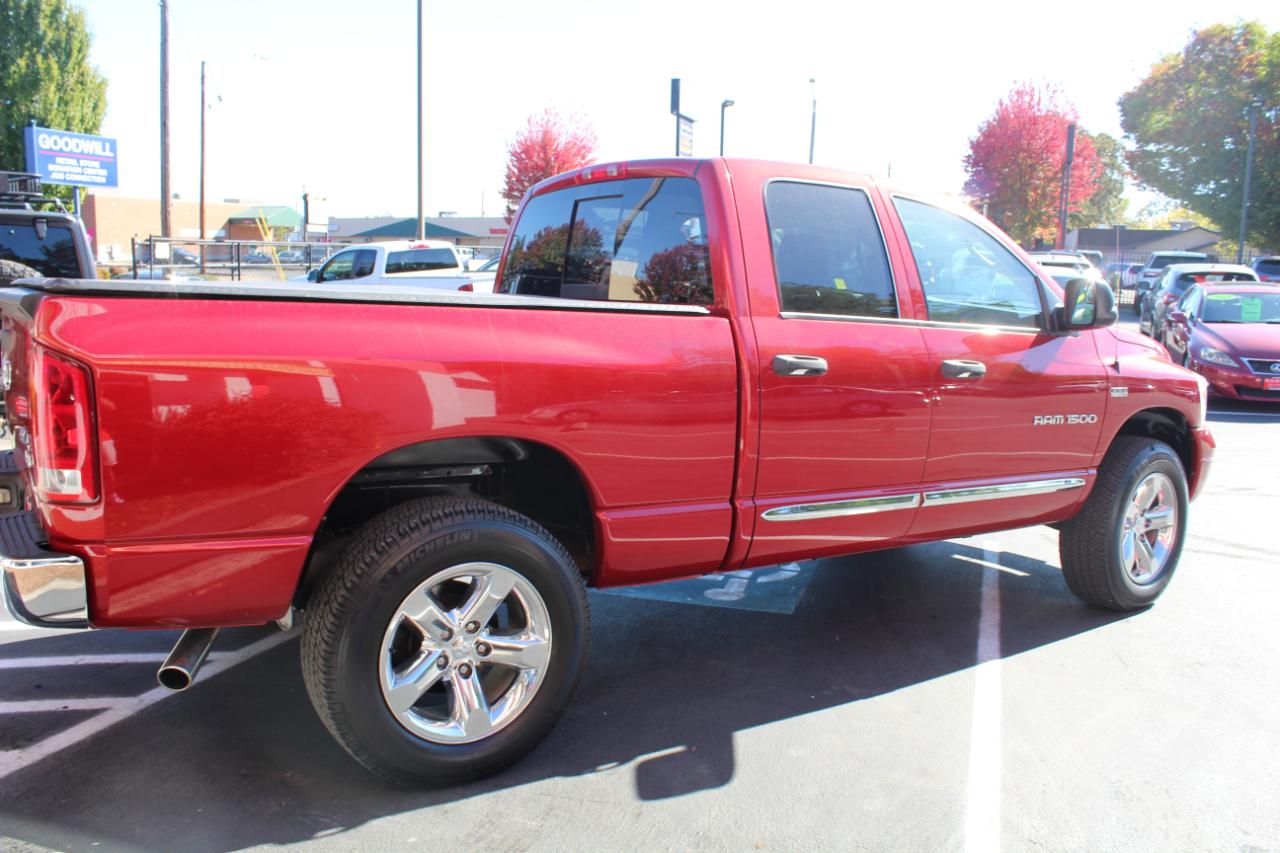 Dodge Ram 1500 4dr Quad Cab 140.5 4WD Laramie 2006