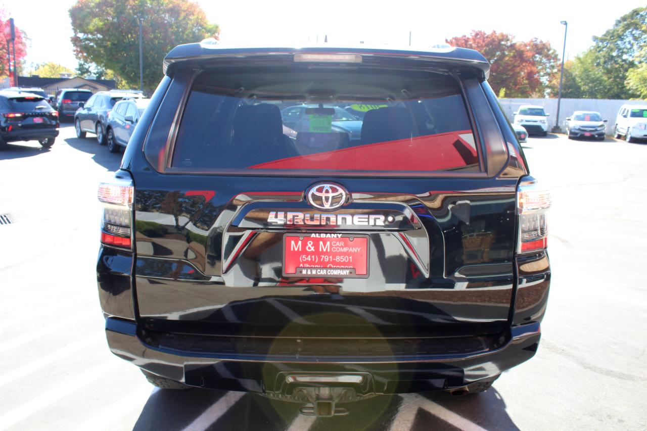Toyota 4Runner SR5 4WD (Natl) 2018