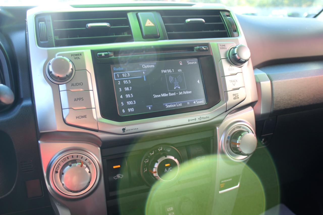 Toyota 4Runner SR5 4WD (Natl) 2018