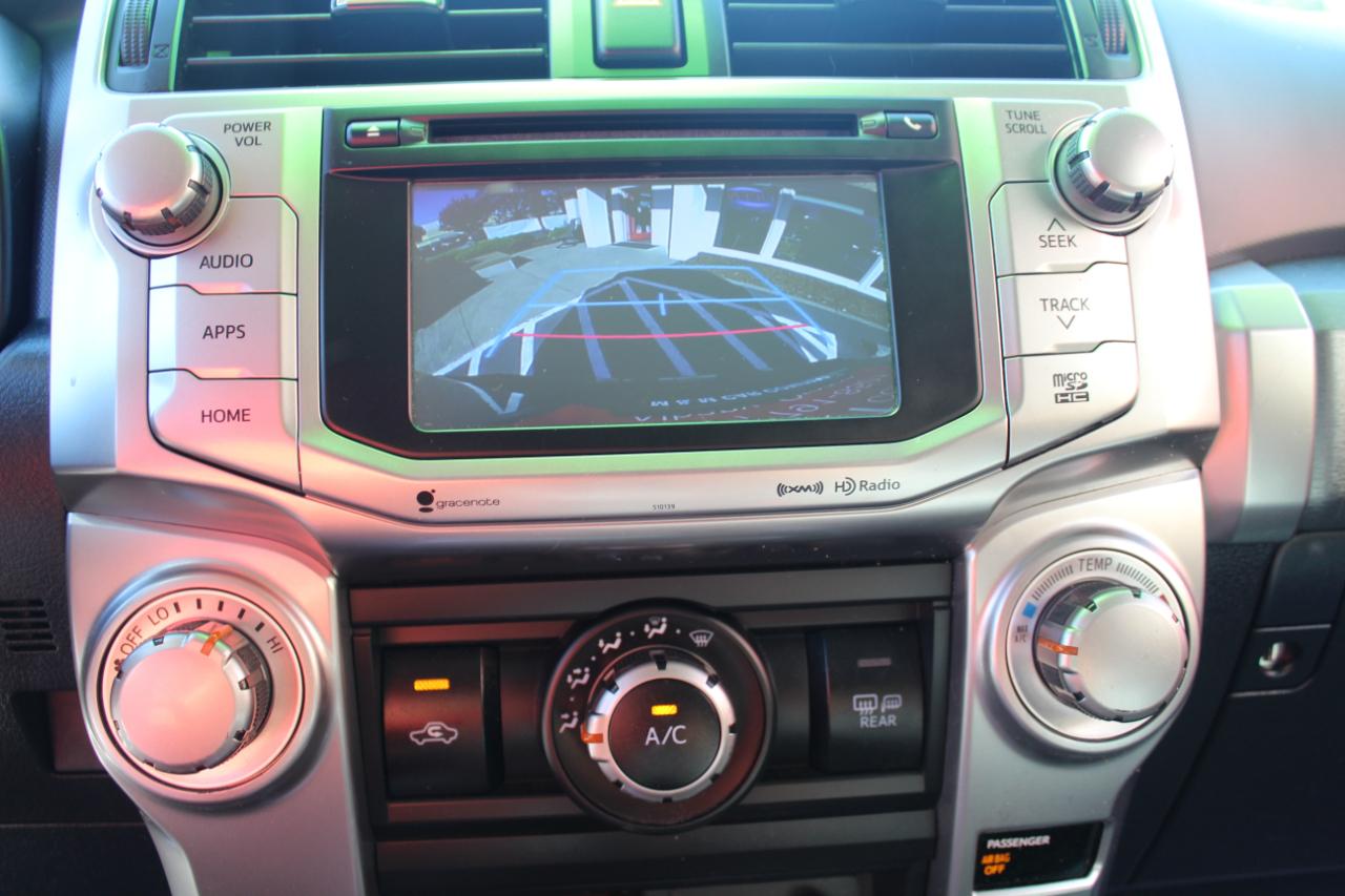 Toyota 4Runner SR5 4WD (Natl) 2018