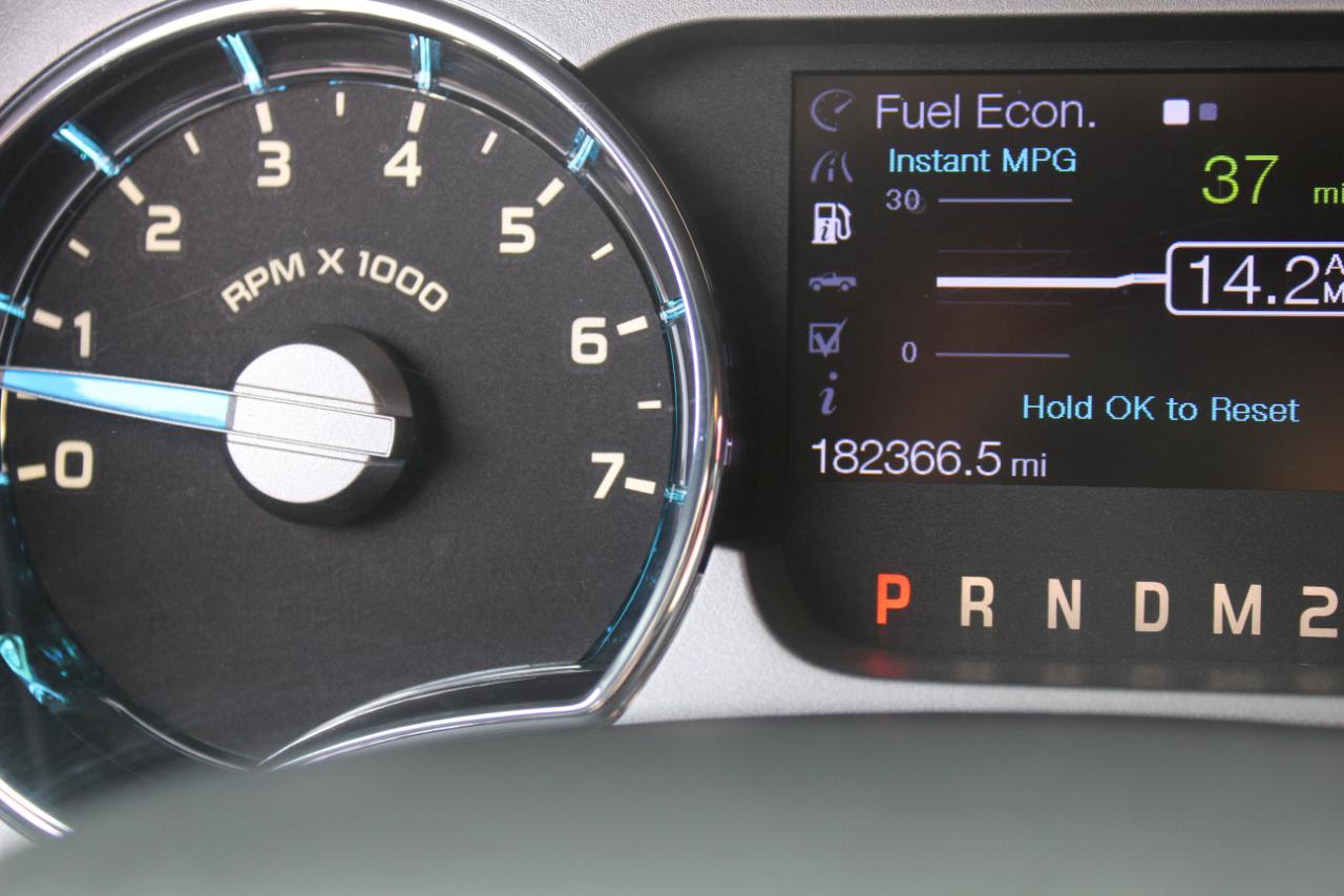 Ford F-150 4WD SuperCrew 145" Platinum 2013