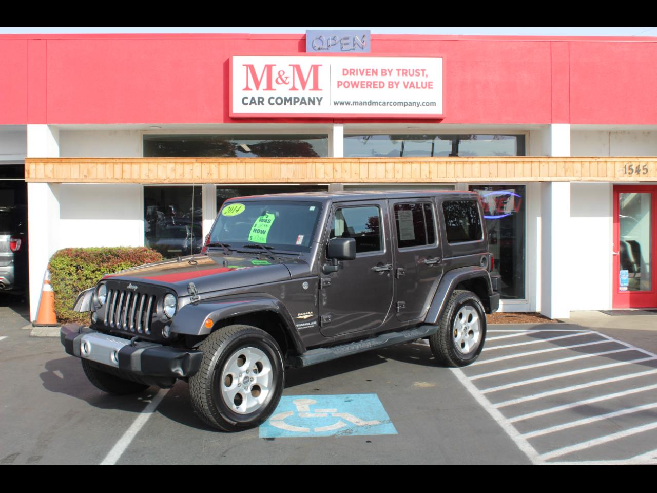 2014 Jeep Wrangler Unlimited 4WD 4dr Sahara