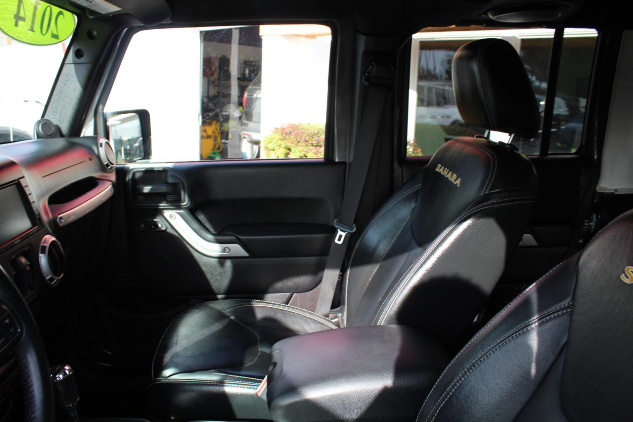 Jeep Wrangler Unlimited 4WD 4dr Sahara 2014