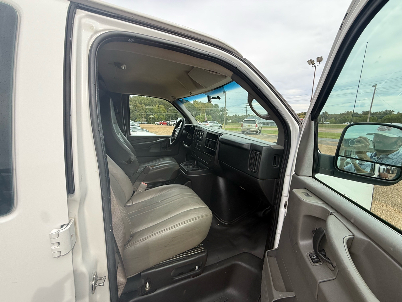 Chevrolet Express 2500 Cargo 2014 Chevrolet Express 2500 Cargo 2014