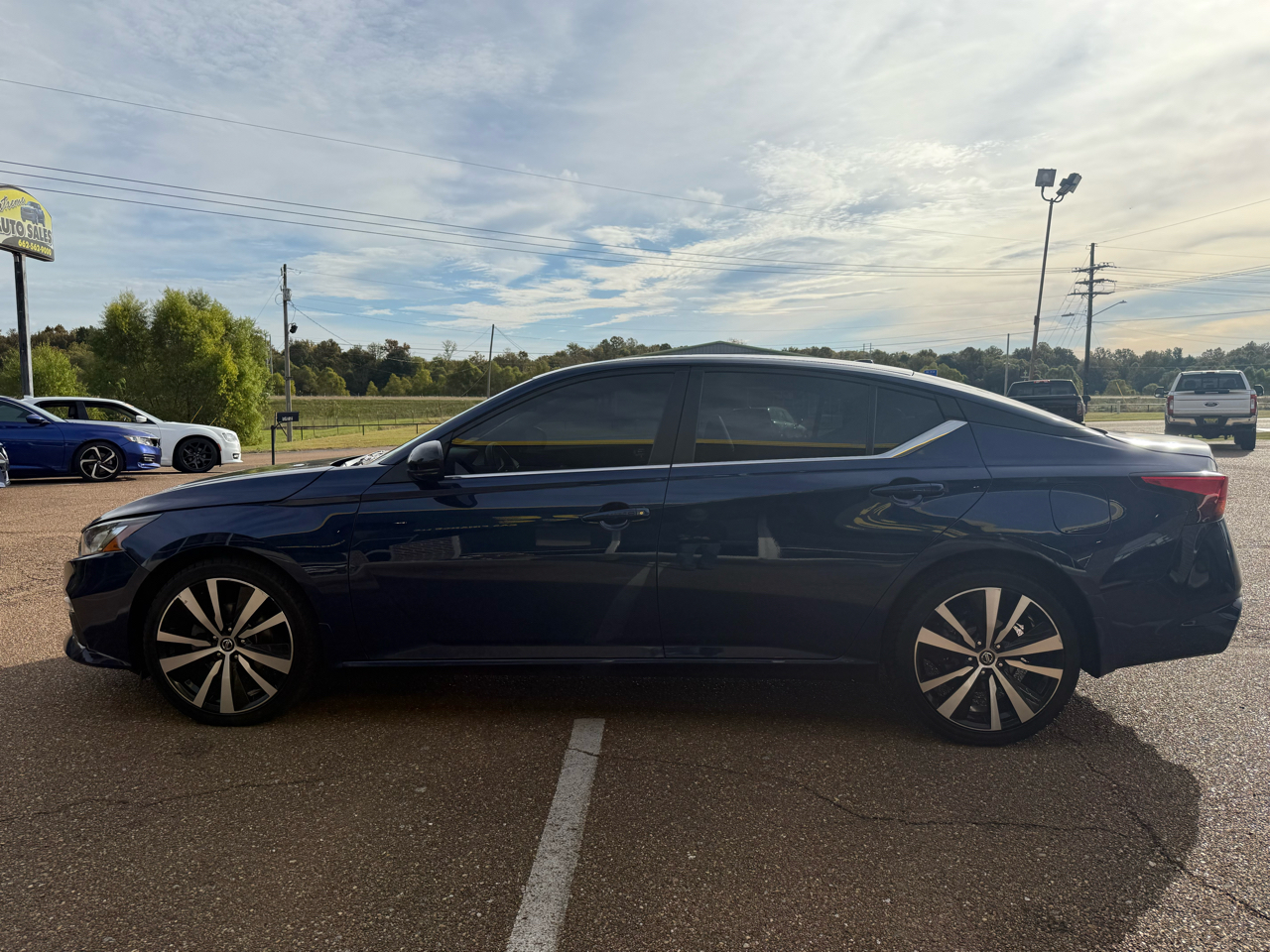 Nissan Altima 2.5 SR AWD 2019 Nissan Altima 2.5 SR AWD 2019
